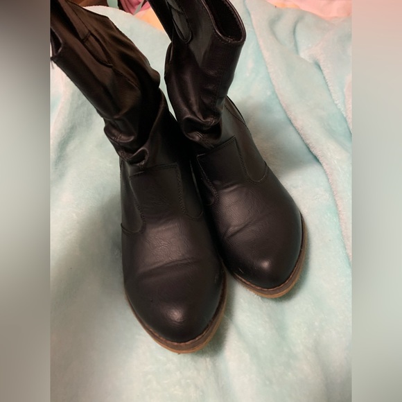 Black cowboy ankle boots🤠 - Picture 1 of 5
